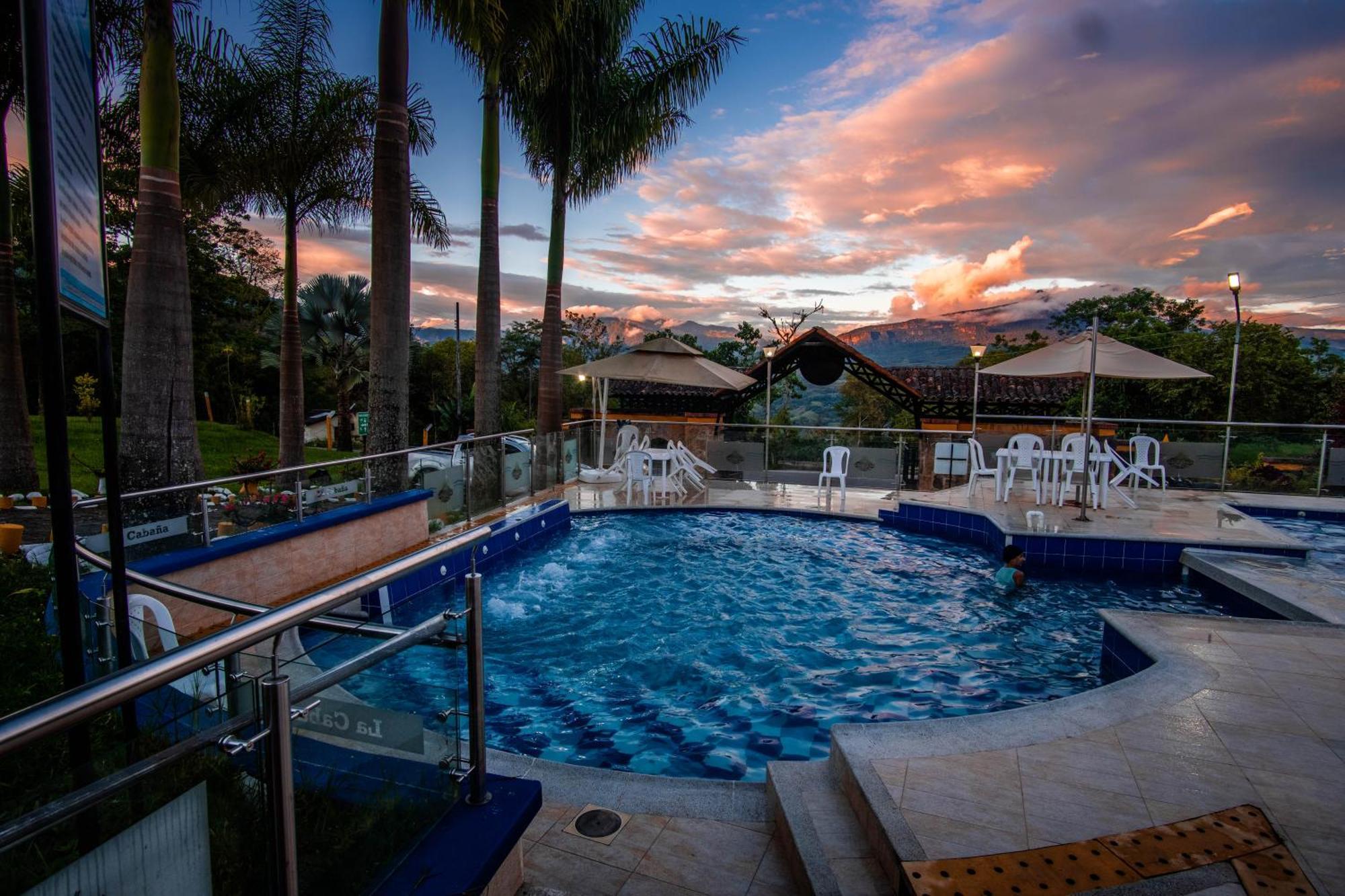 La Cabana Miraflores المظهر الخارجي الصورة