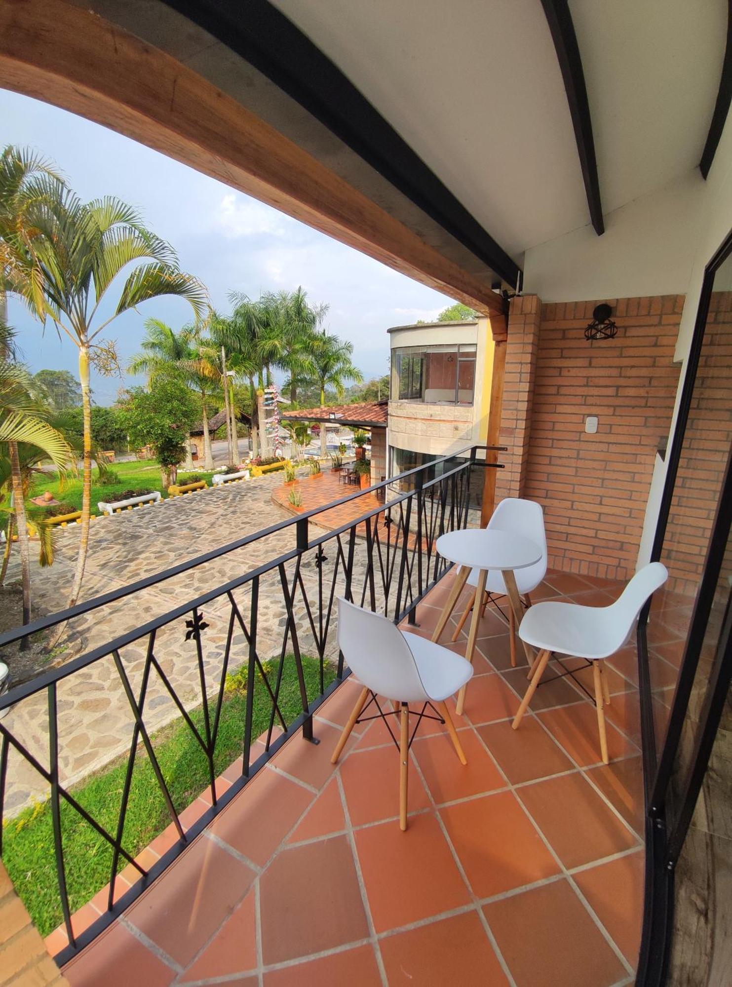 La Cabana Miraflores المظهر الخارجي الصورة