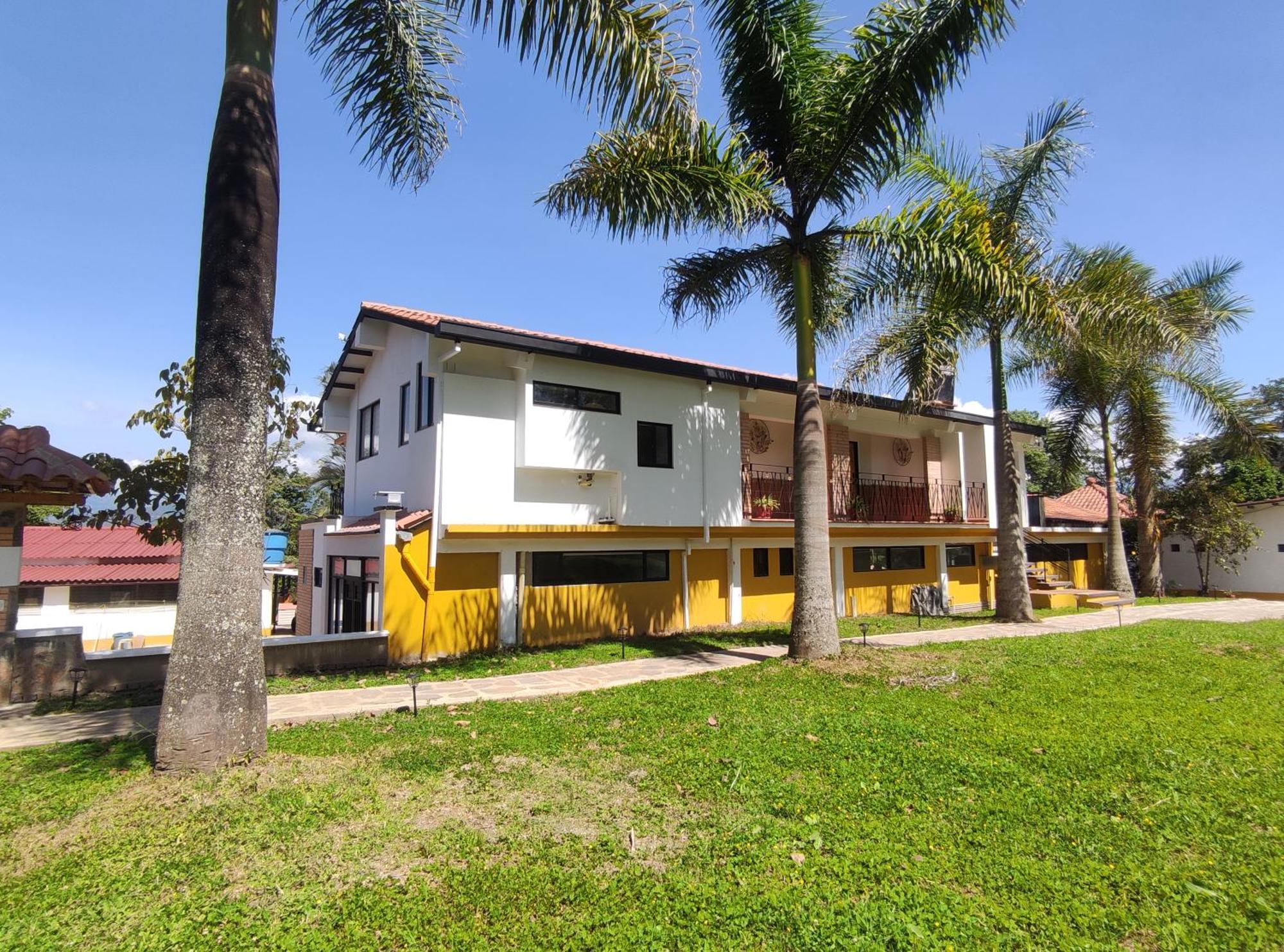 La Cabana Miraflores المظهر الخارجي الصورة